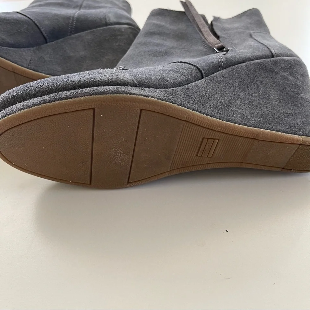 Toms slip bootie